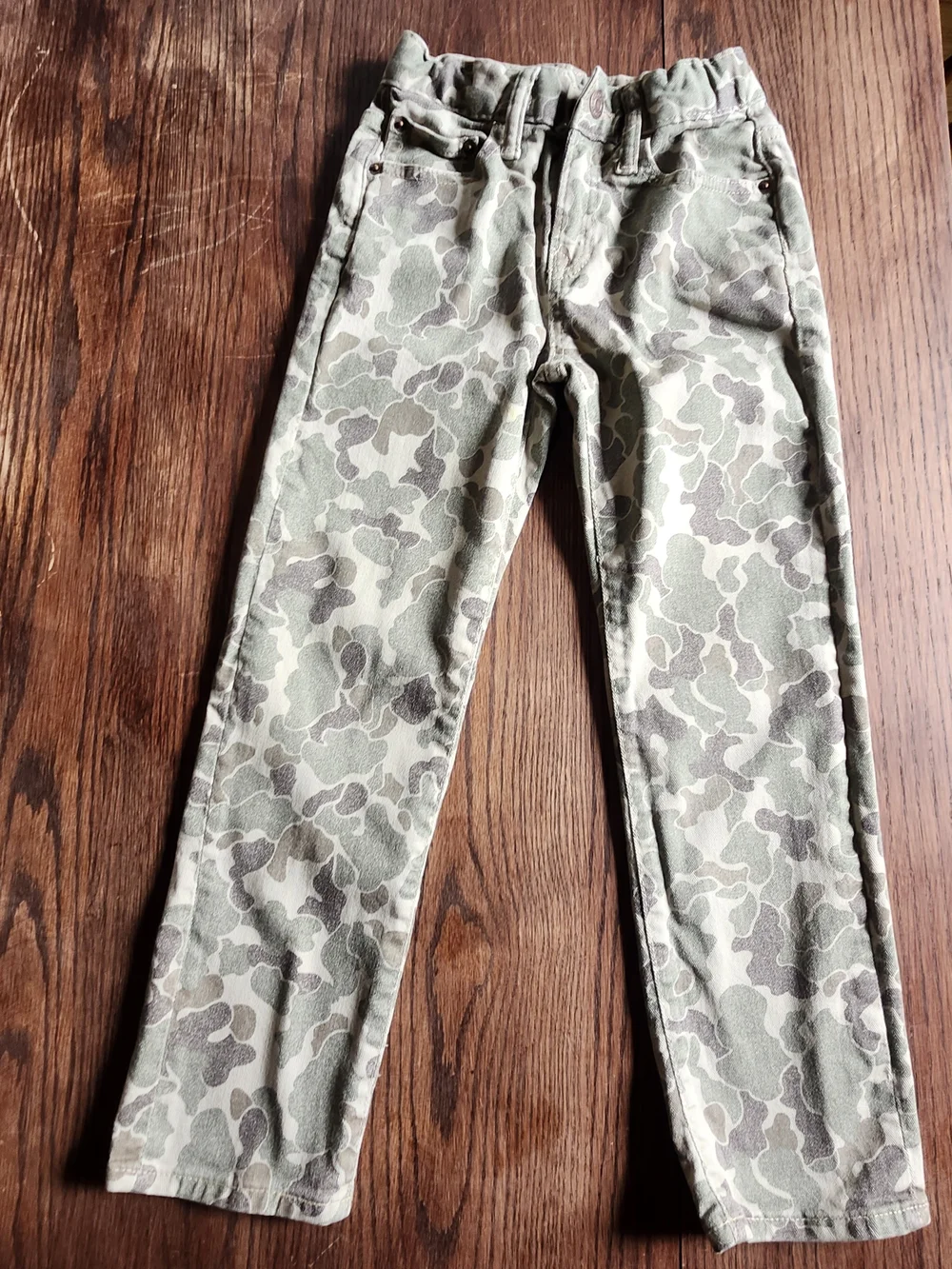 Camo Print Pants with Elastic Waist